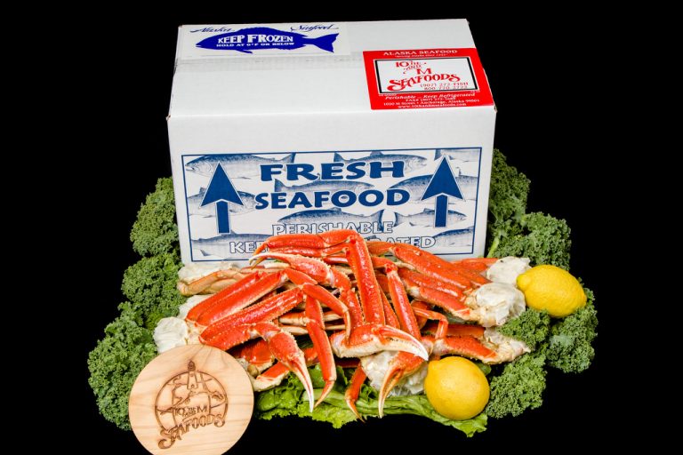 5 lb Alaskan Snow Crab Legs 10th & M Seafoods