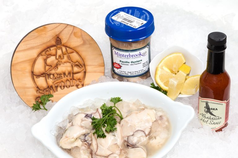 Fresh Small Shucked Pacific Oysters 10oz Jar 10th & M Seafoods